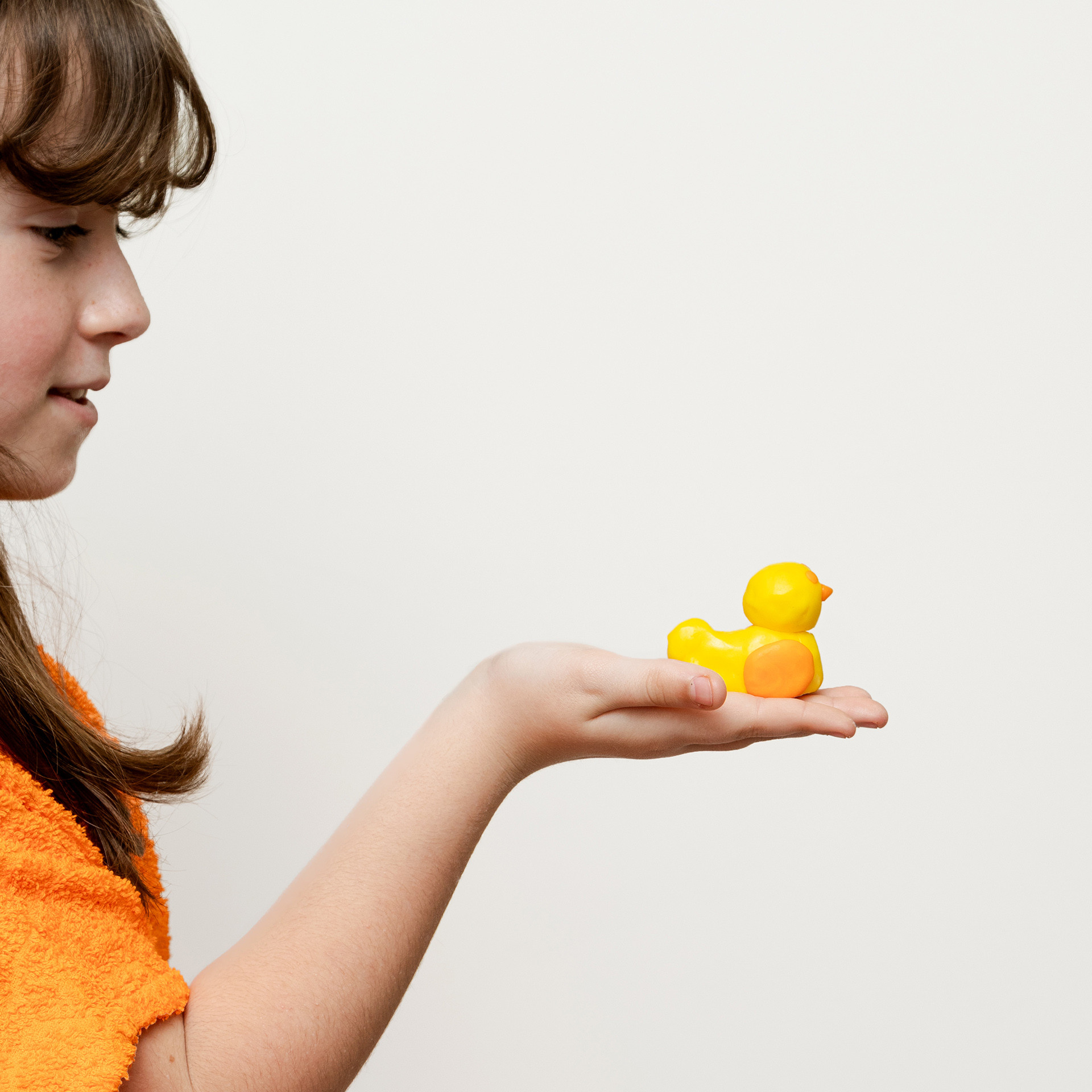 Pâte à modeler animaux pour les enfants canard jaune et orange