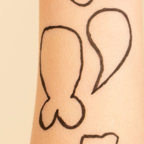 Idées de tatouages monstres enfant facile étape 1