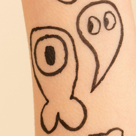 Idées de tatouages monstres enfant facile étape 2