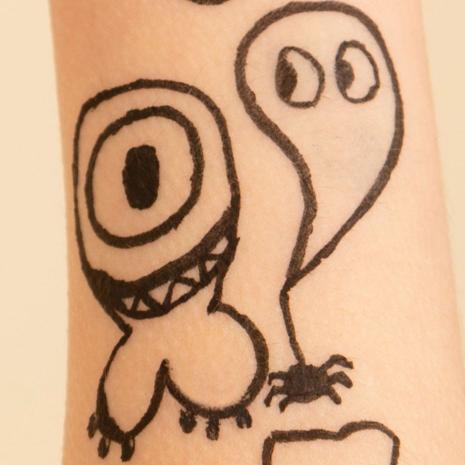Idées de tatouages monstres enfant facile étape 3