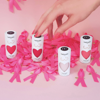Octobre Rose : nailmatic avec Ruban rose 