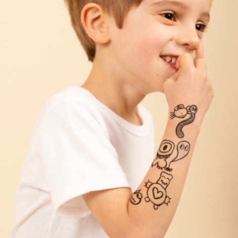 Tutoriel : 6 tatouages de monstres pour enfants faciles à réaliser